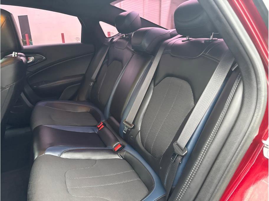 Used 2015 Chrysler 200 S w/ Navigation & Sound Group I image 14