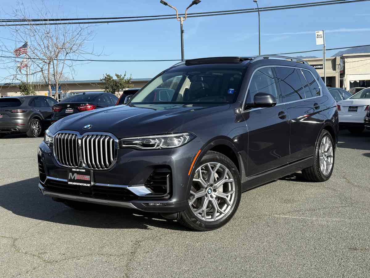 Used 2019 BMW X7 xDrive50i w/ Premium Package image 3