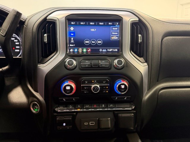 Used 2020 GMC Sierra 1500 Elevation w/ Elevation Value Package AWD/4WD image 18