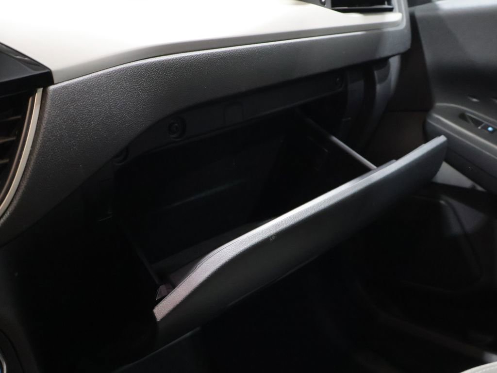 Used 2020 Ford Escape SE image 29