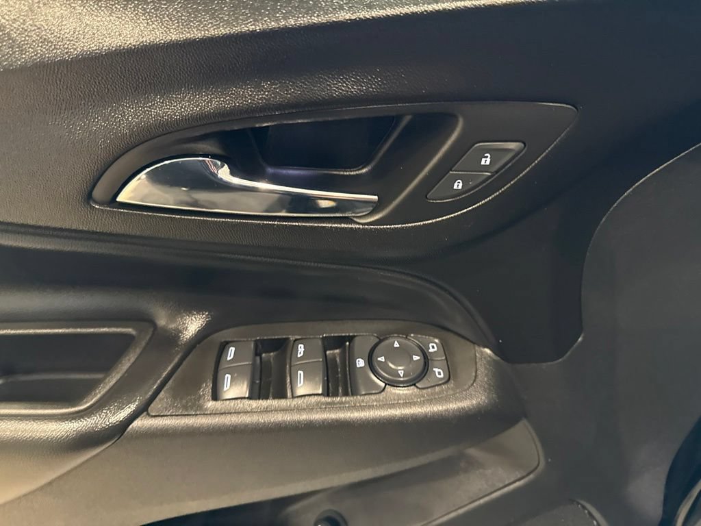 Used 2022 Chevrolet Equinox LT AWD/4WD image 23