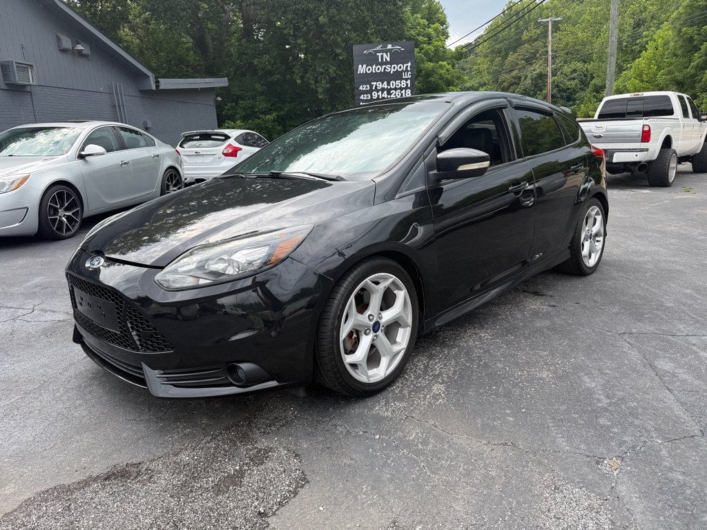 Used 2014 Ford Focus ST w/ Equipment Group 202A FWD image 3
