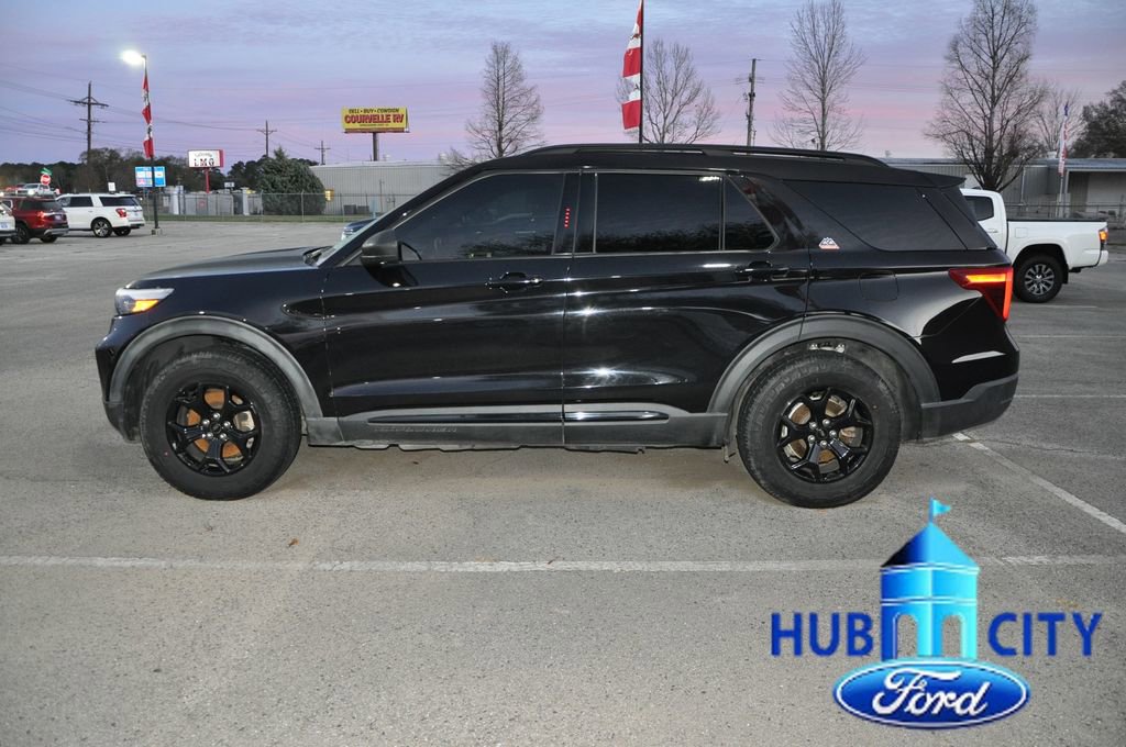 Used 2022 Ford Explorer Timberline image 2