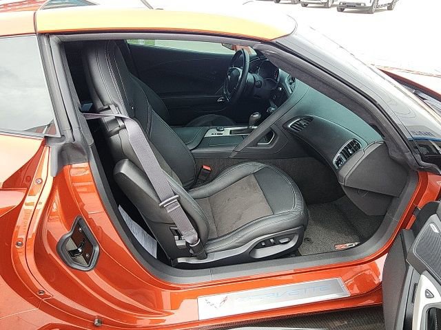 Certified 2016 Chevrolet Corvette Z06 w/ 3LZ Preferred Equipment Group image 26