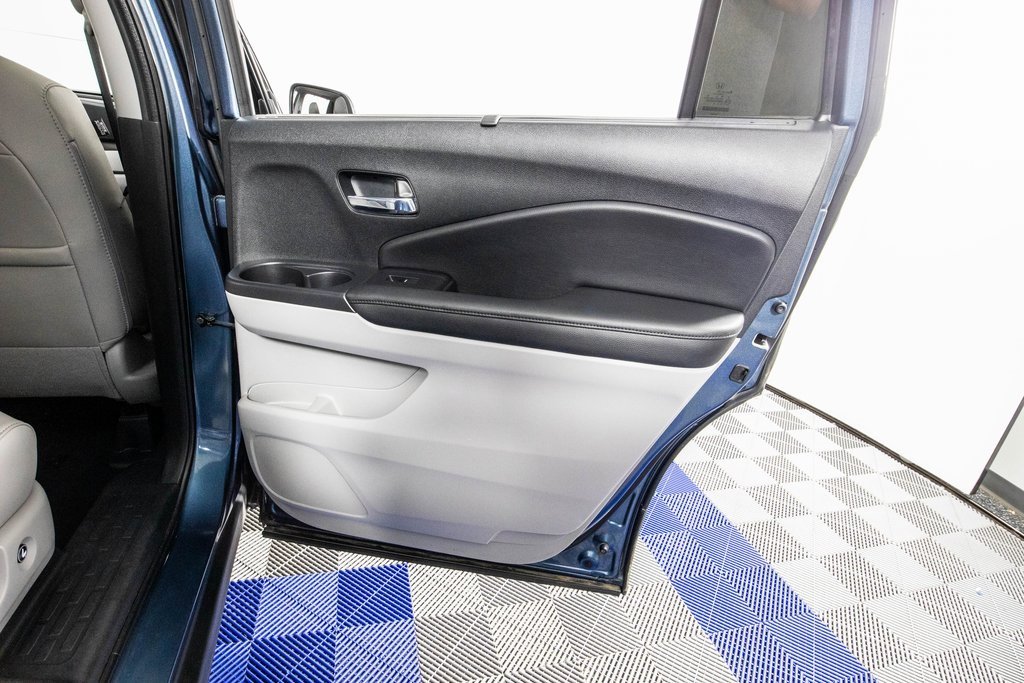 Used 2021 Honda Pilot Special Edition image 11