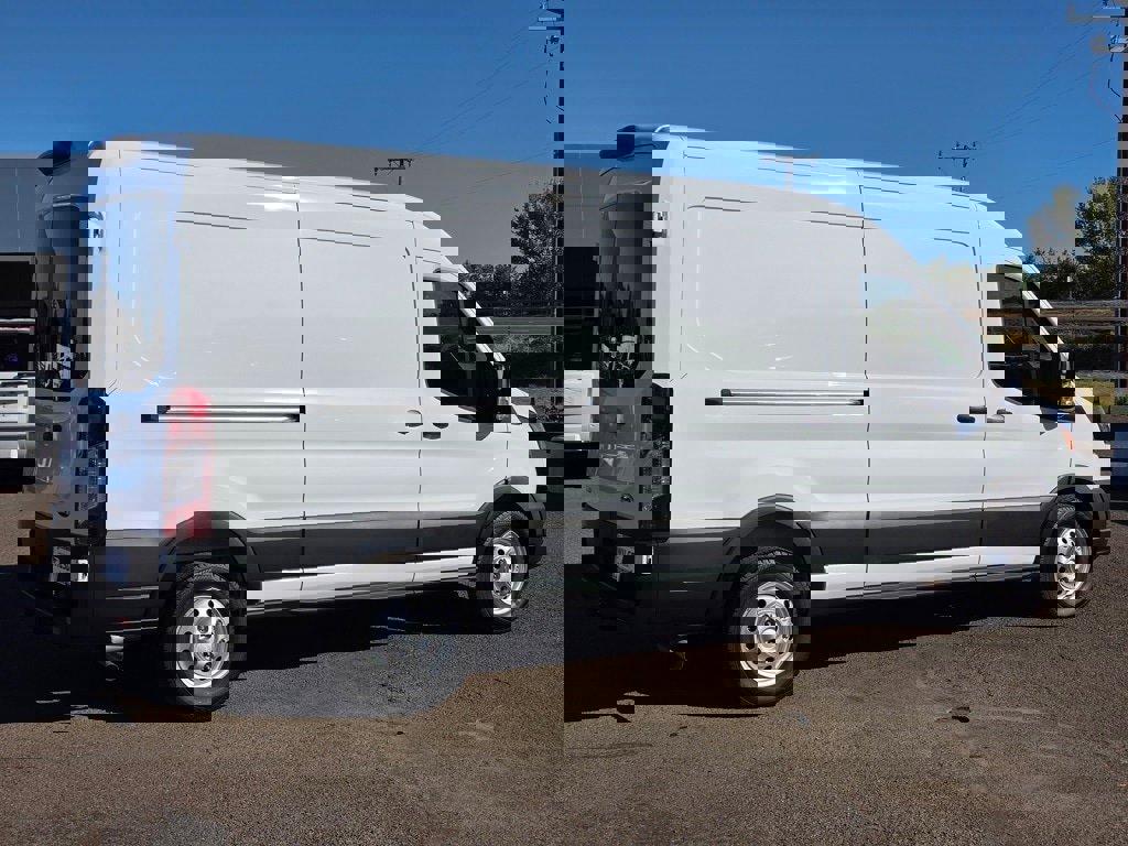 New 2025 Ford Transit 250 148 Medium Roof Extended AWD image 26