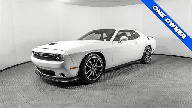 Used 2023 Dodge Challenger R/T image 2