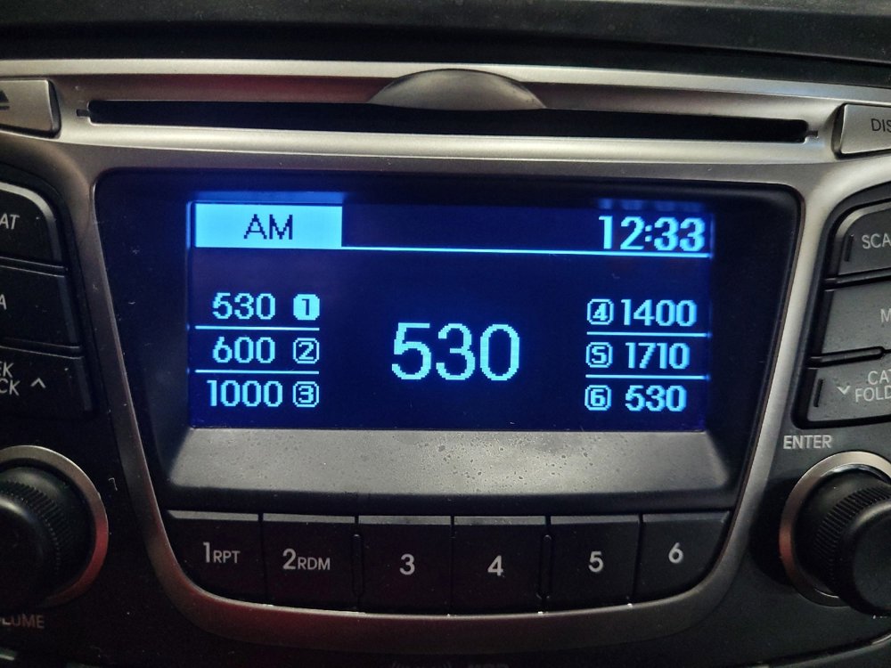 Used 2016 Hyundai Accent SE image 25