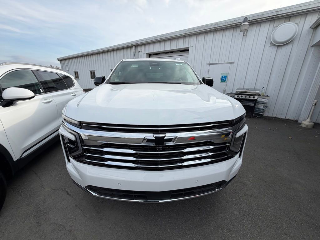 New 2026 Chevrolet Suburban LT w/ Comfort Package image 7