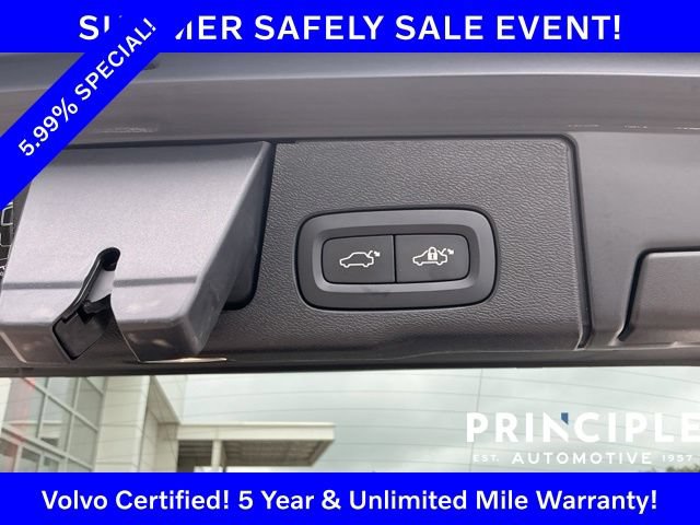 Certified 2025 Volvo XC60 T8 Ultra AWD/4WD image 16
