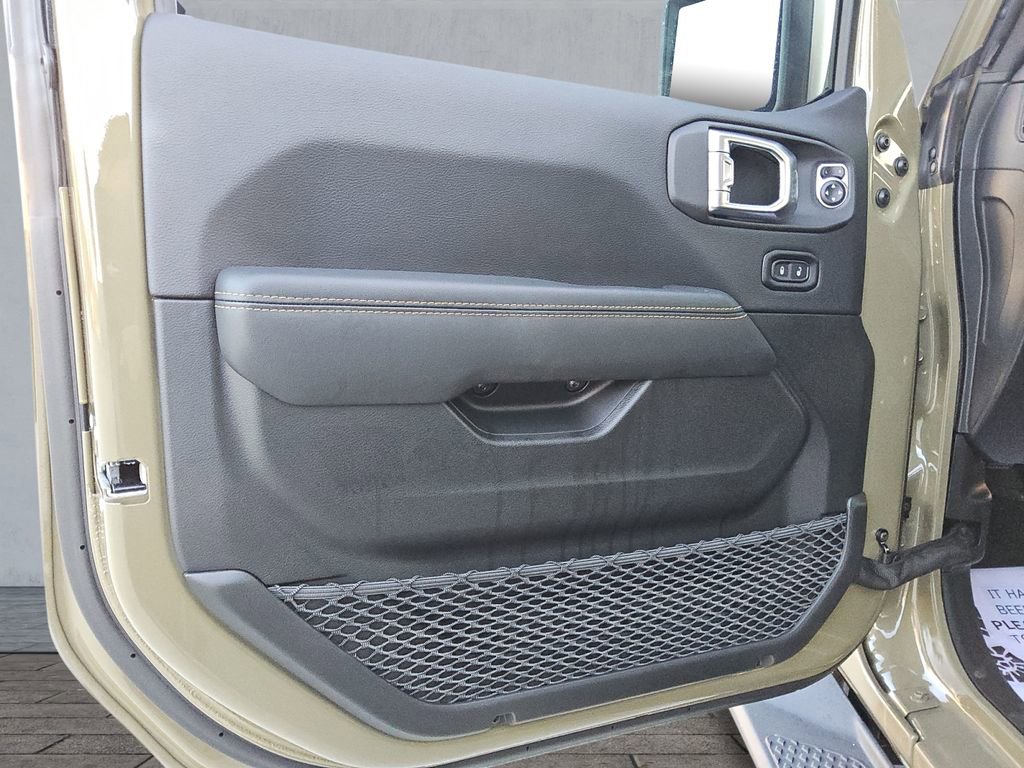 New 2026 Jeep Gladiator Sport image 17