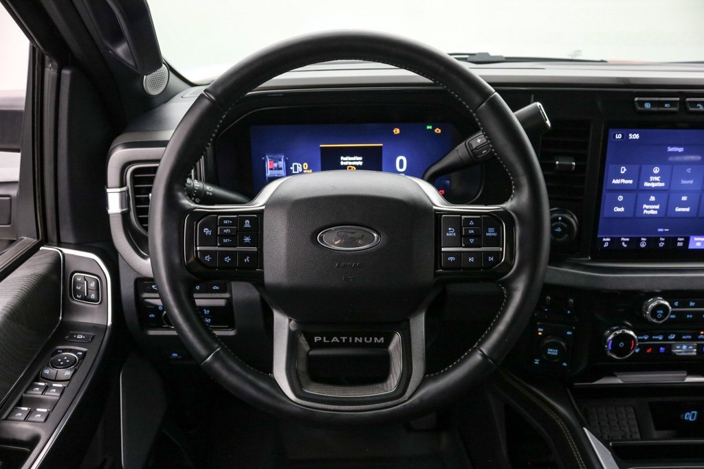 Certified 2024 Ford F350 Platinum image 17