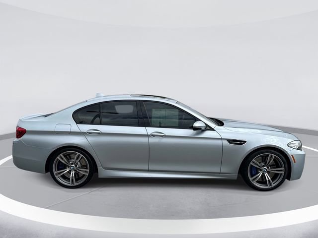 Used 2014 BMW M5 RWD image 3