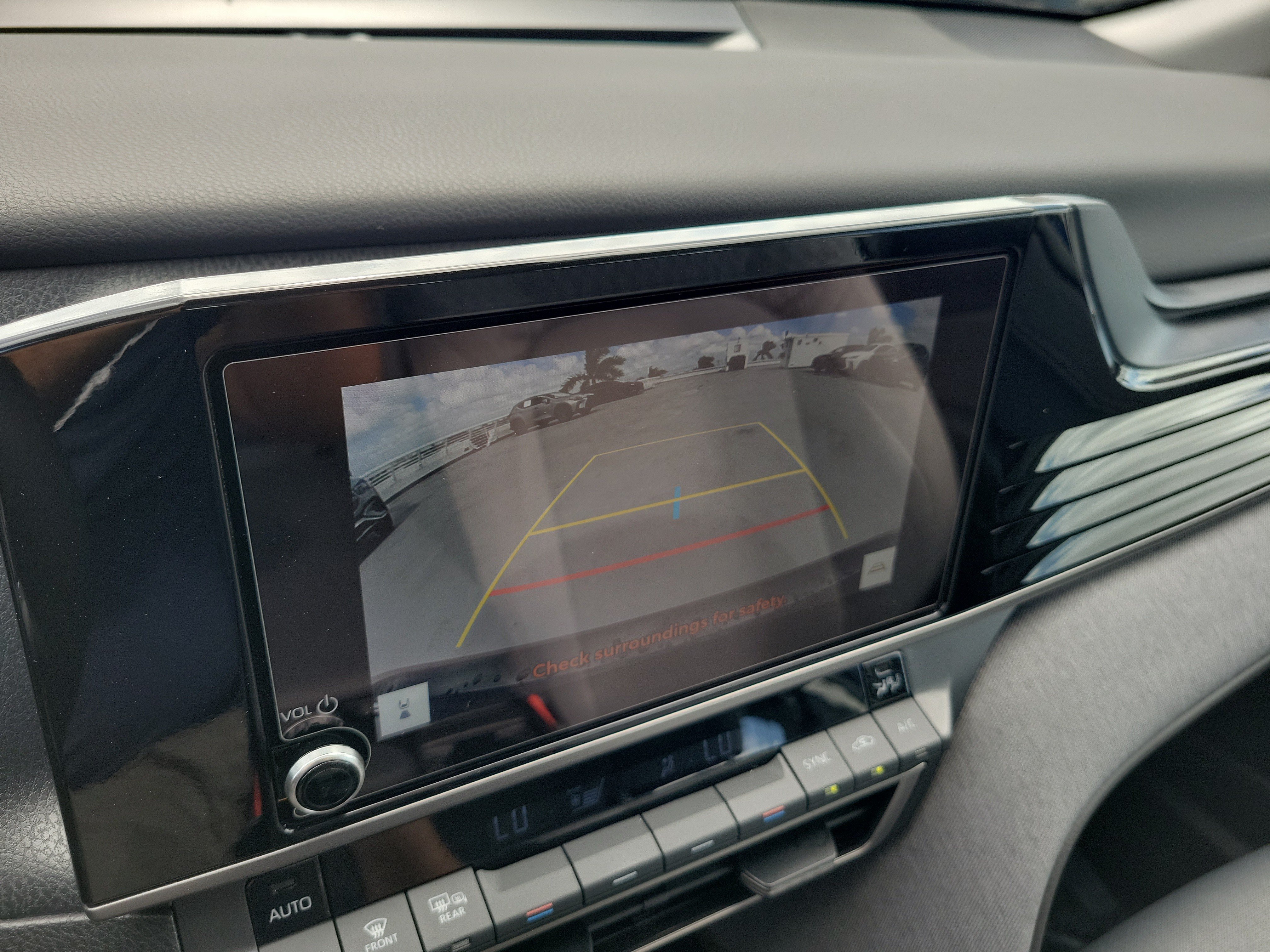 Used 2026 Toyota Camry LE FWD image 29
