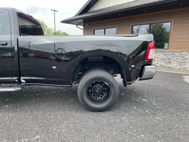 Used 2021 RAM 3500 Big Horn image 4