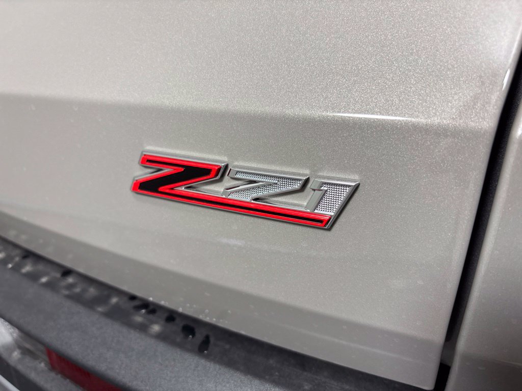 New 2027 Chevrolet Traverse Z71 w/ Enhanced Driving Package AWD/4WD image 24