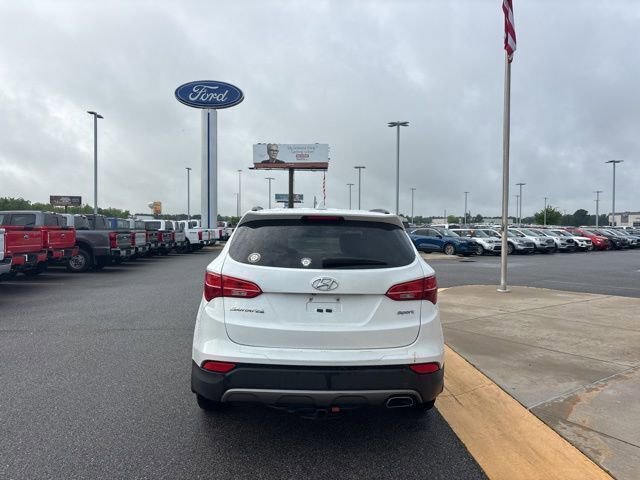 Used 2015 Hyundai Santa Fe Sport w/ Option Group 02 FWD image 4