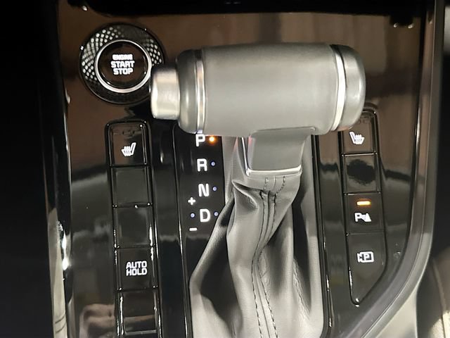 Used 2025 Kia Niro EX FWD image 17