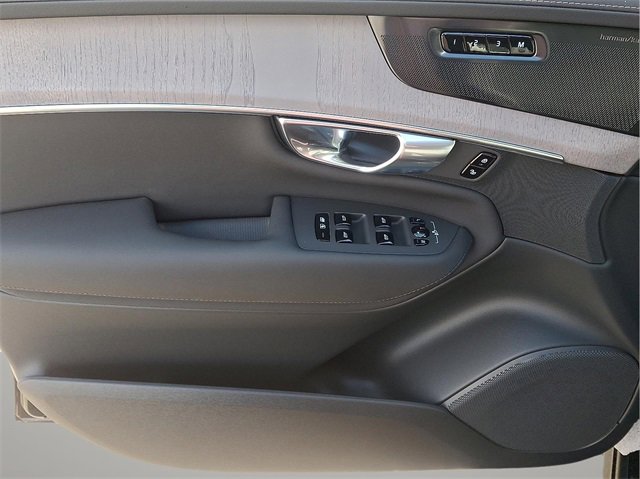 New 2026 Volvo XC90 B6 Ultra image 6