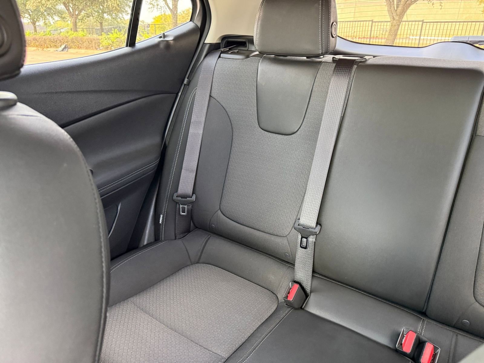 Used 2025 Buick Encore GX Preferred image 39