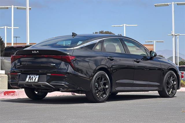 New 2026 Kia K5 GT-Line w/ GT-Line Premium Package FWD image 4