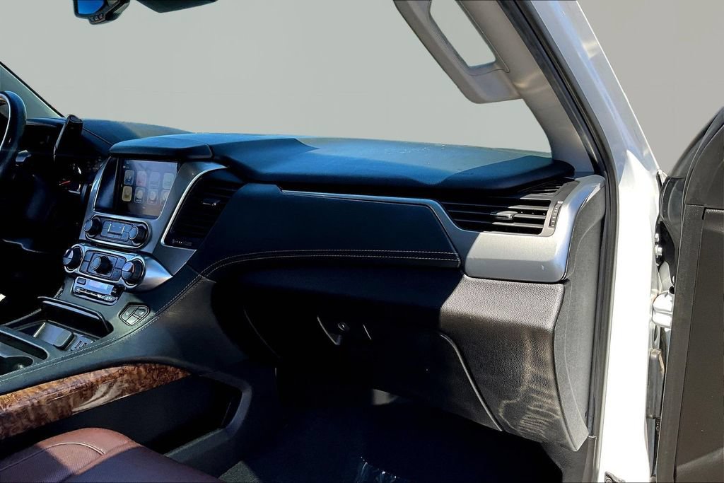 Used 2019 Chevrolet Tahoe Premier w/ Premier Plus Edition RWD image 29