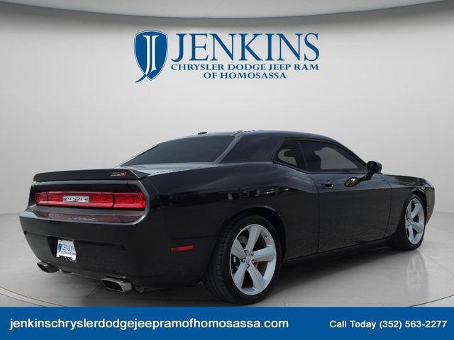 Used 2009 Dodge Challenger SRT8 w/ SRT Option Group II RWD image 5