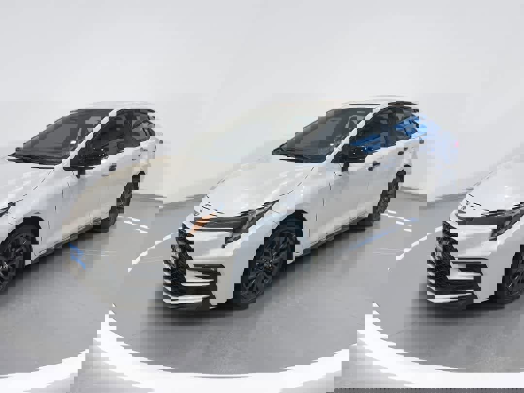 Used 2025 Toyota Corolla SE image 1