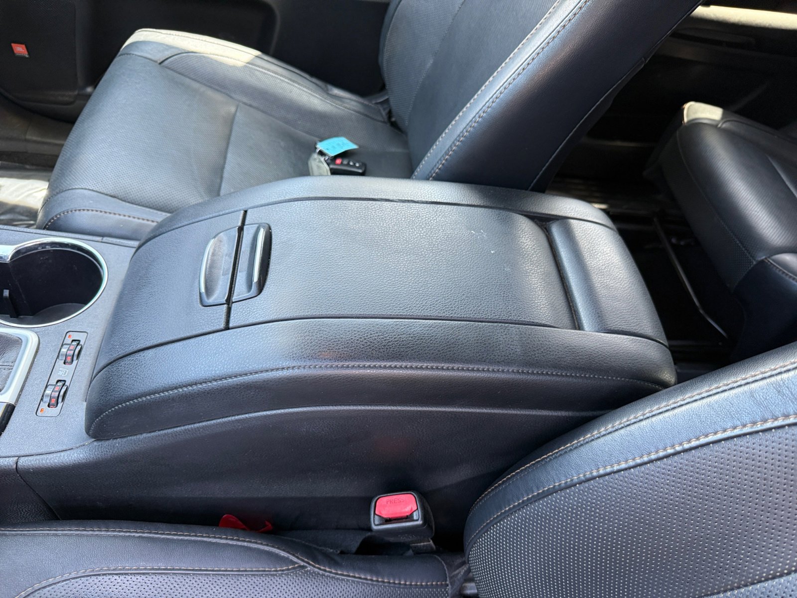 Used 2016 Toyota Highlander Limited image 14