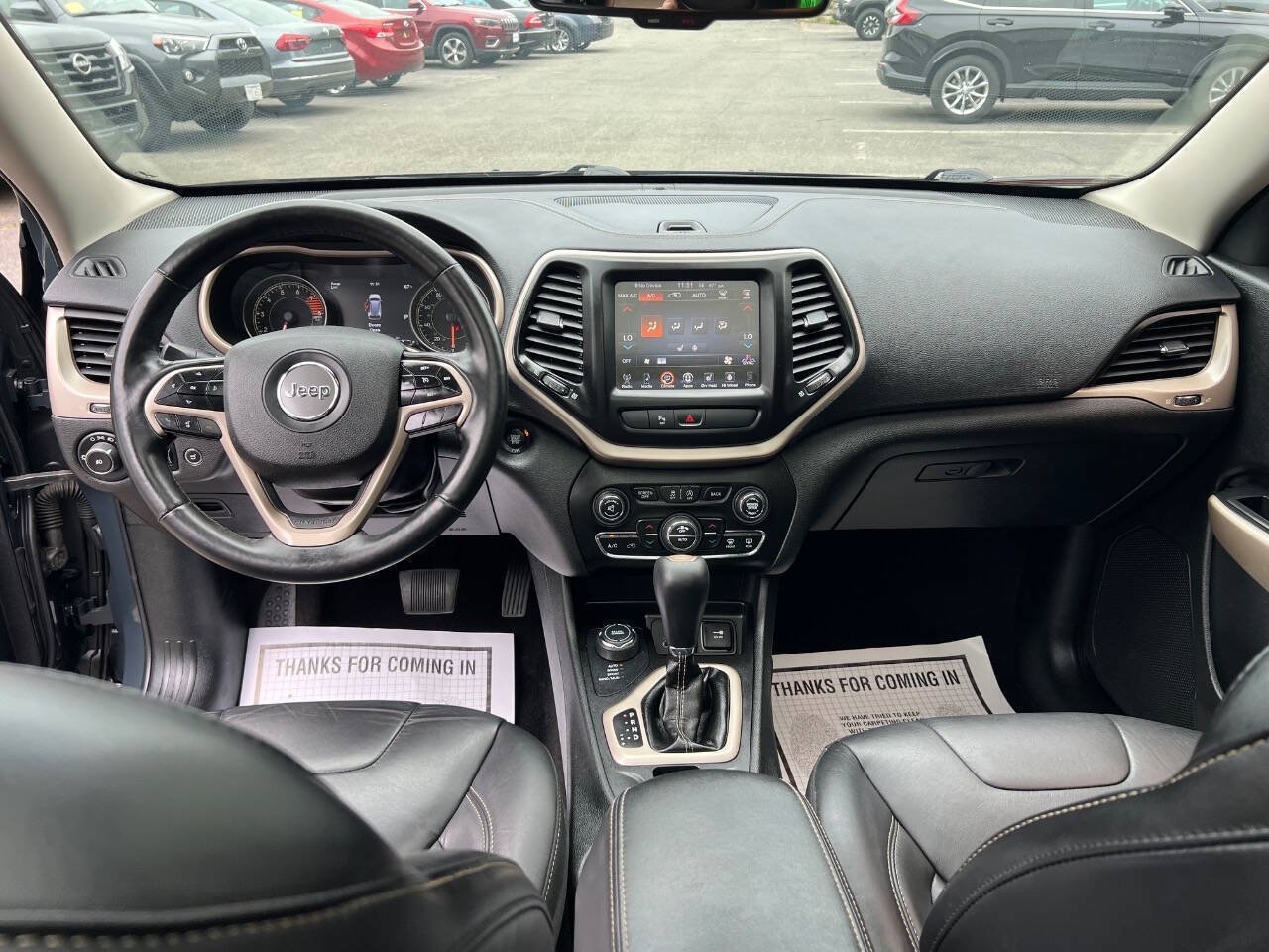 Used 2018 Jeep Cherokee Limited AWD/4WD image 29