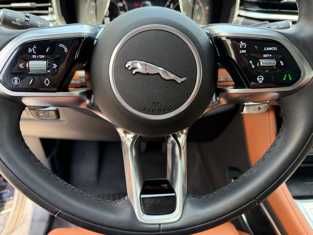 Used 2025 Jaguar F-PACE R-Dynamic S AWD/4WD image 22