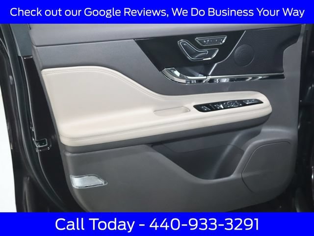 Used 2023 Lincoln Corsair AWD image 19