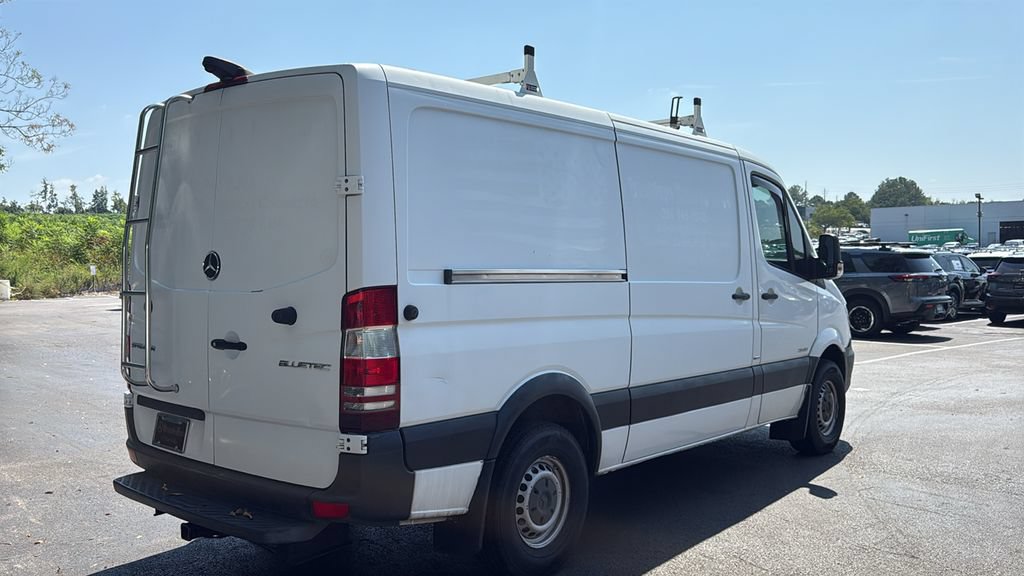 Used 2015 Mercedes-Benz Sprinter 2500 image 3