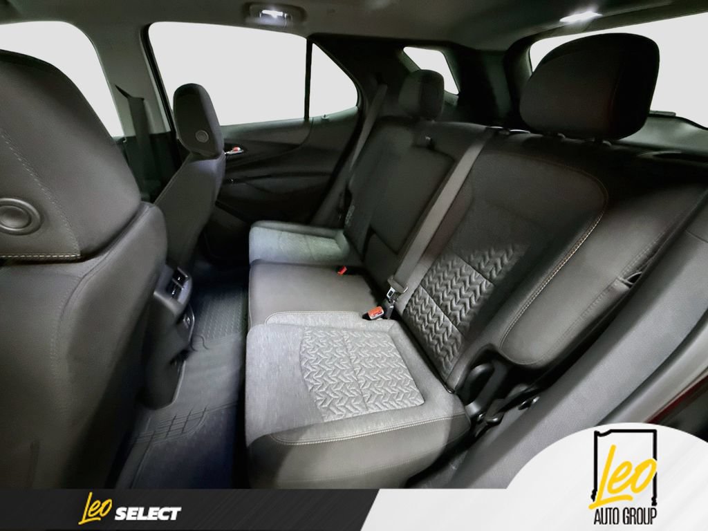 Used 2024 Chevrolet Equinox LT FWD image 27