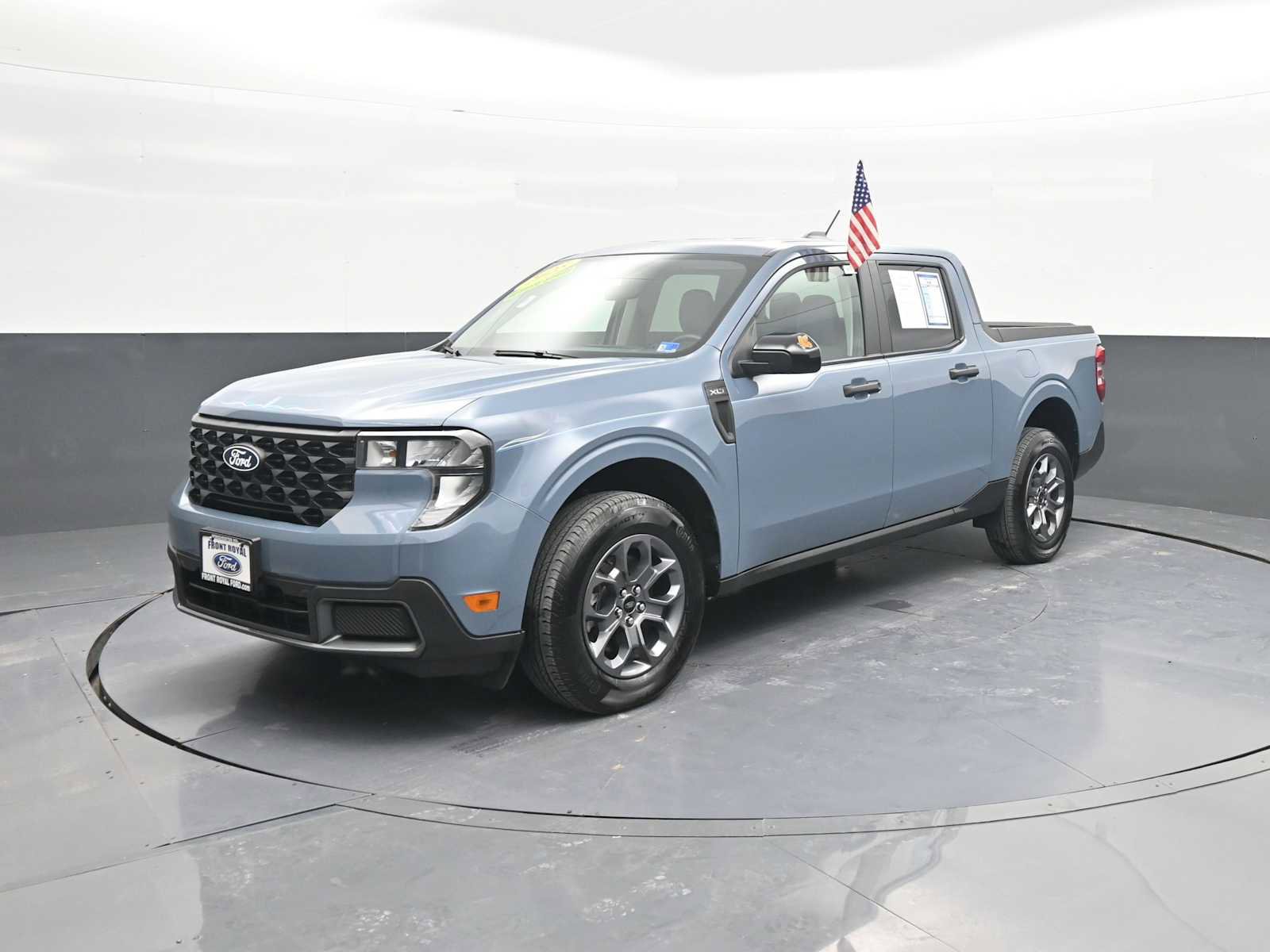 Used 2025 Ford Maverick XLT w/ XLT Luxury Package AWD/4WD image 4