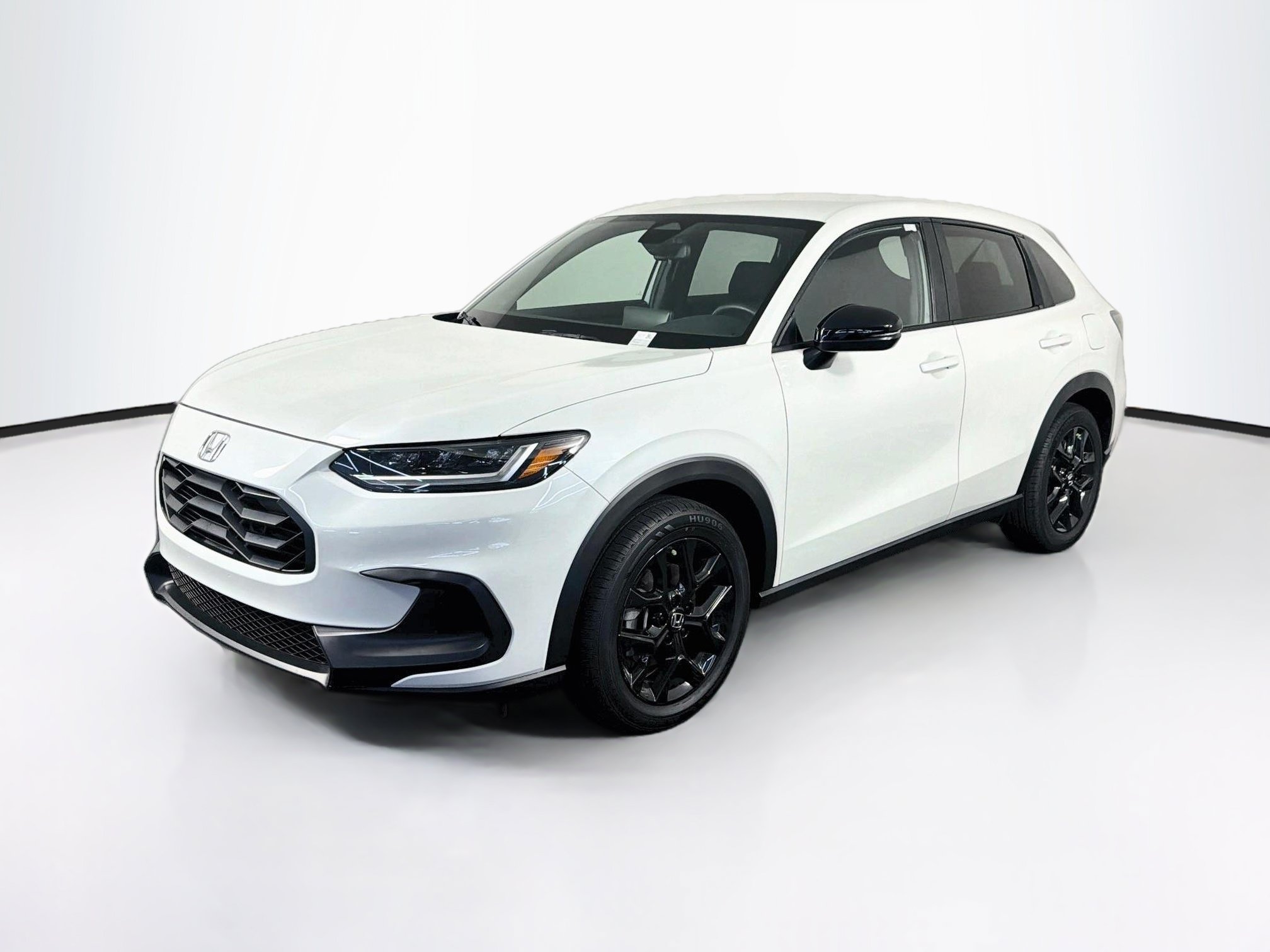 Used 2024 Honda HR-V Sport image 3