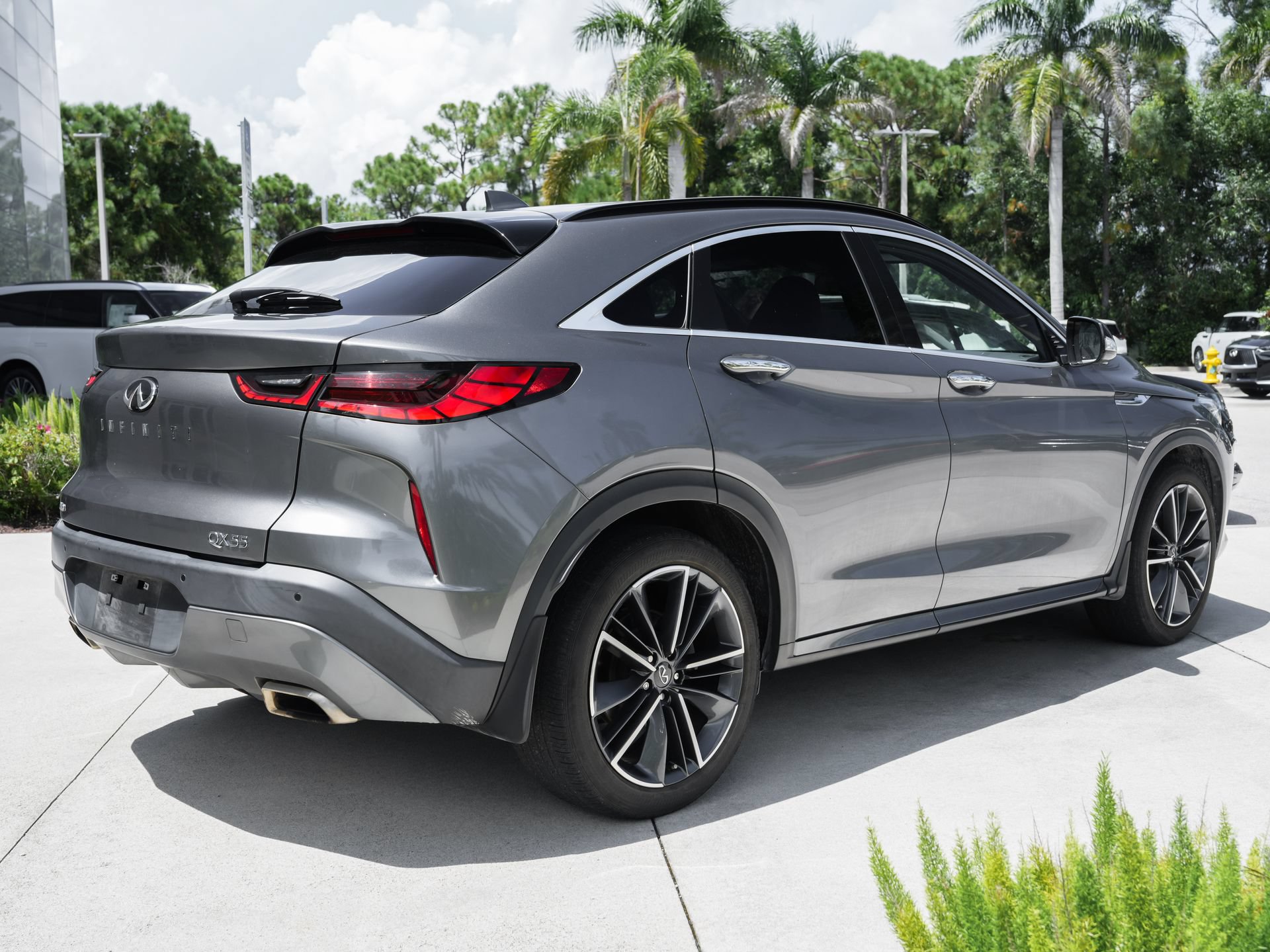Used 2023 INFINITI QX55 Sensory w/ Lighting Package AWD/4WD image 10