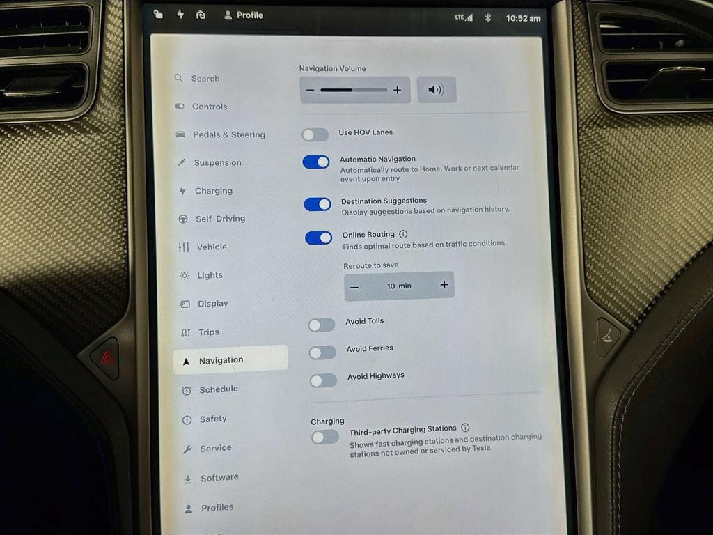 Used 2018 Tesla Model X 100D AWD/4WD image 30