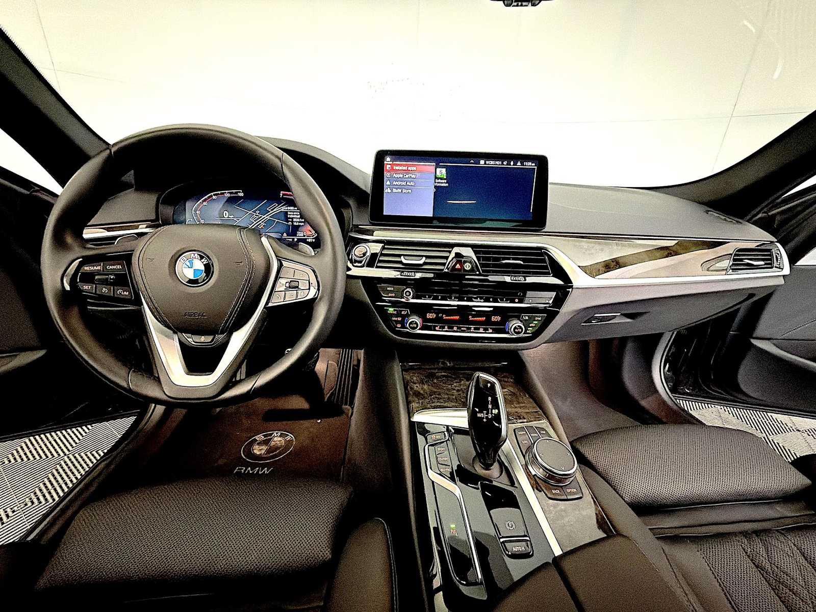 Used 2023 BMW 530i xDrive w/ Convenience Package AWD/4WD image 17