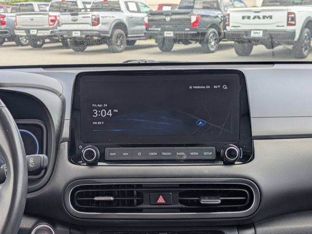Used 2023 Hyundai Kona Limited FWD image 21