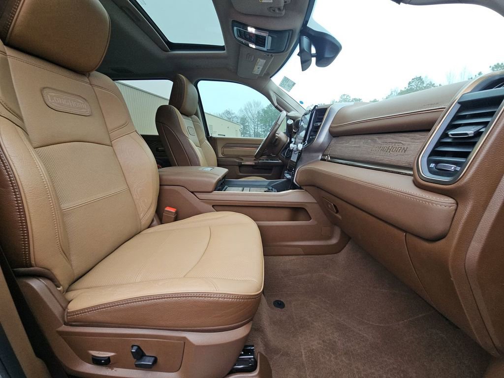 Used 2023 RAM 3500 Limited image 15