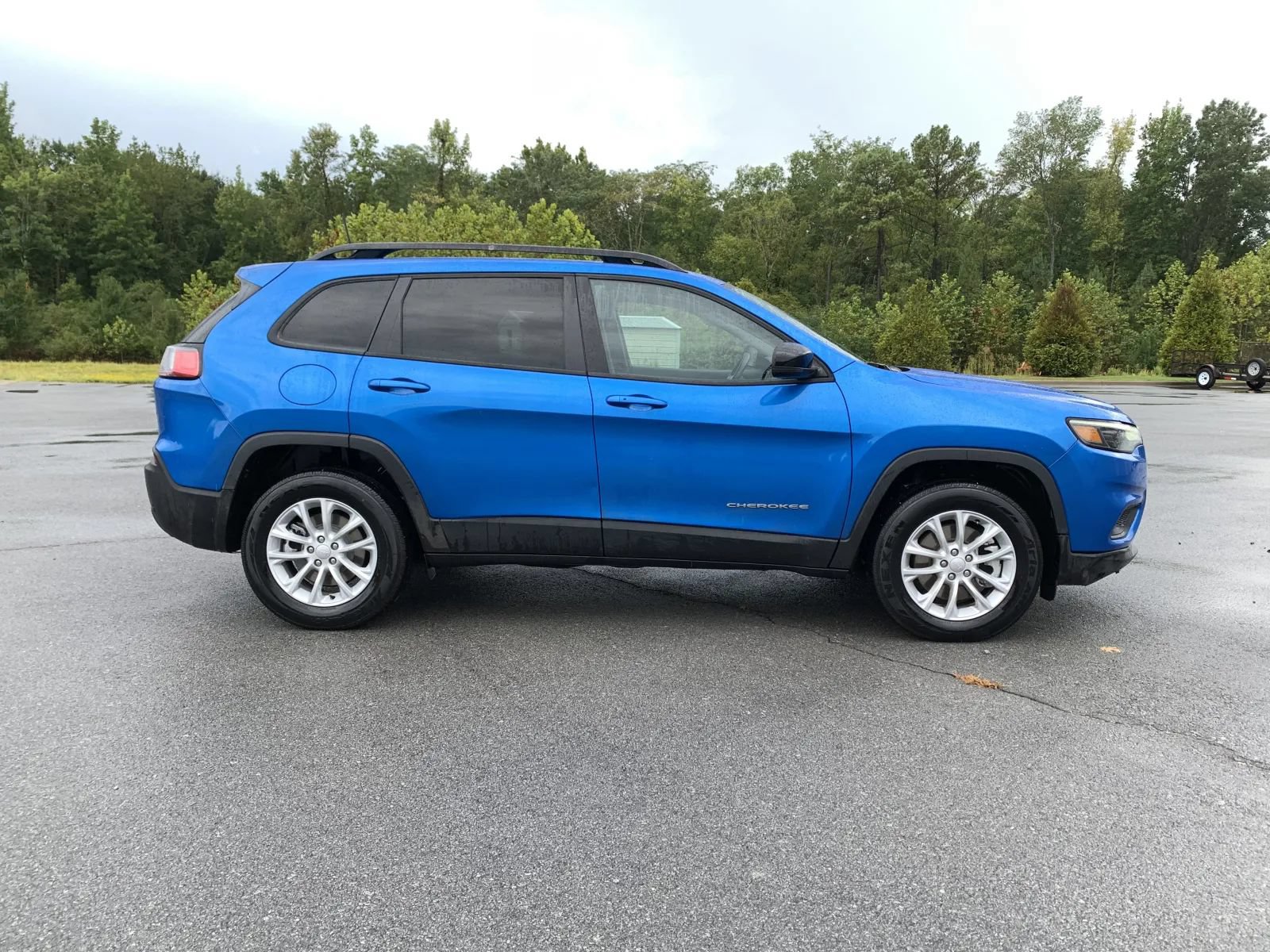 Used 2022 Jeep Cherokee Latitude Lux AWD/4WD image 8