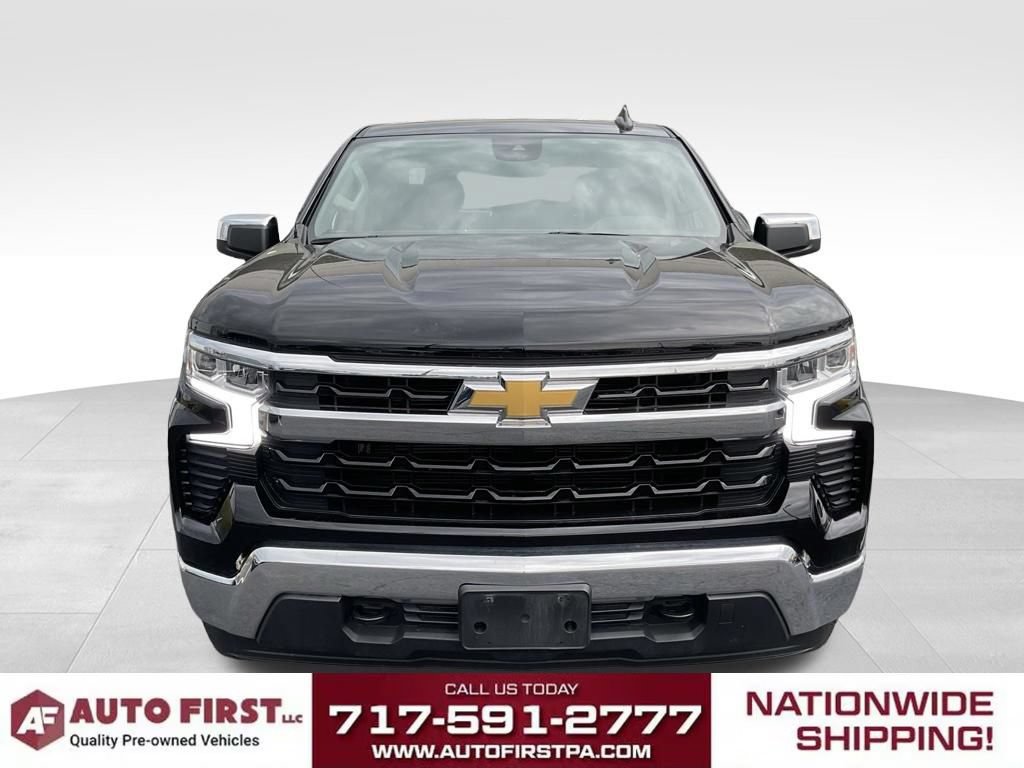 Used 2024 Chevrolet Silverado 1500 LT w/ Z71 Off-Road Package AWD/4WD image 2
