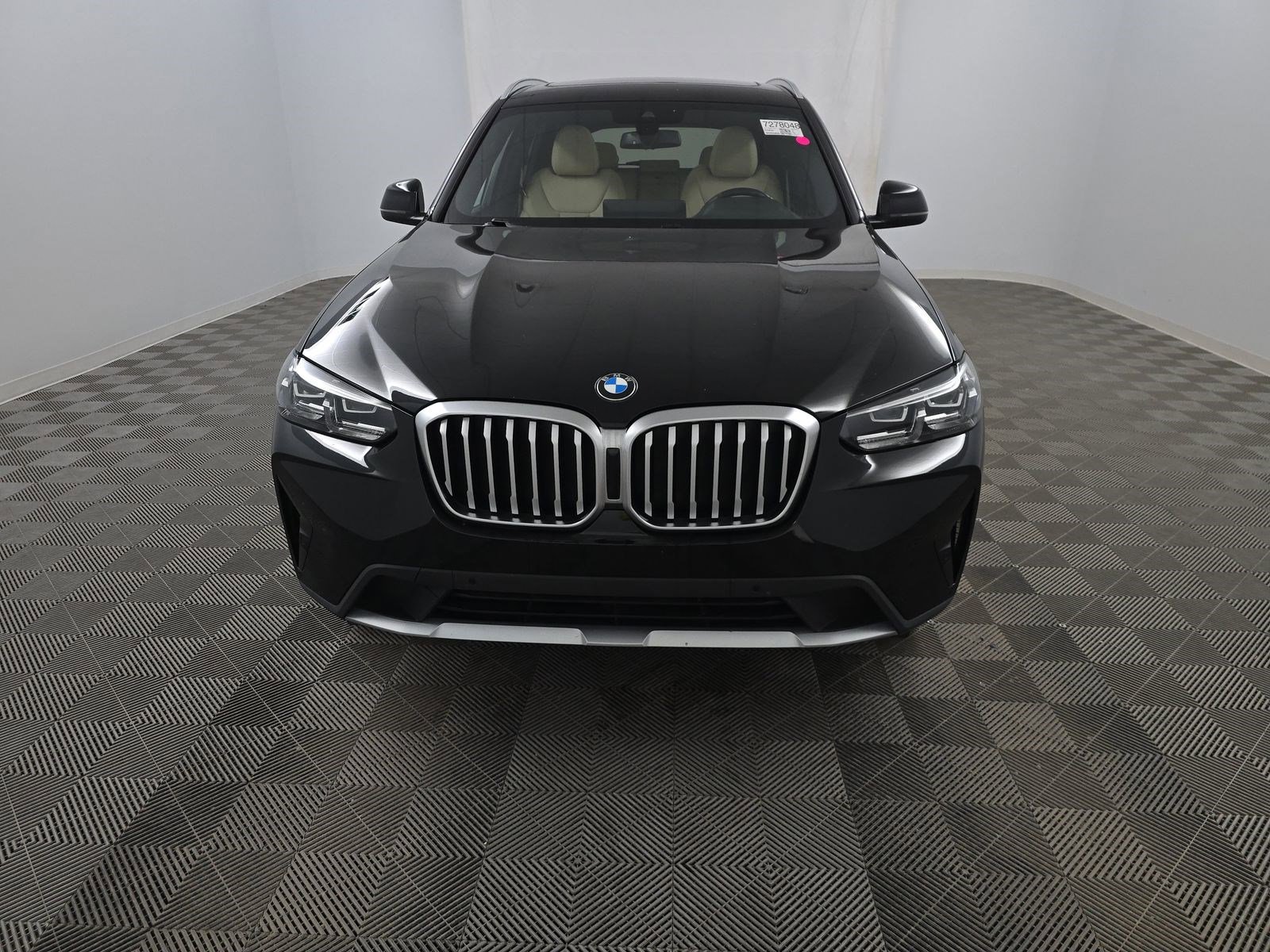 Used 2022 BMW X3 sDrive30i w/ Premium Package 2 RWD image 2