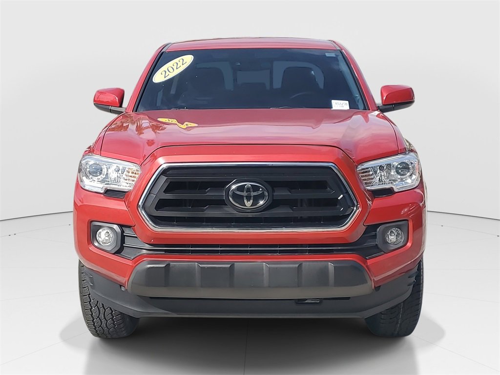 Certified 2022 Toyota Tacoma SR5 image 3