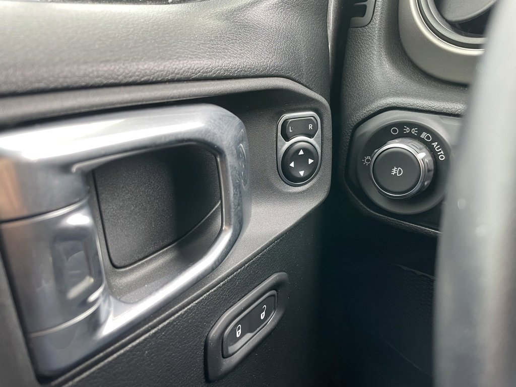 Used 2021 Jeep Wrangler Unlimited Sport image 20