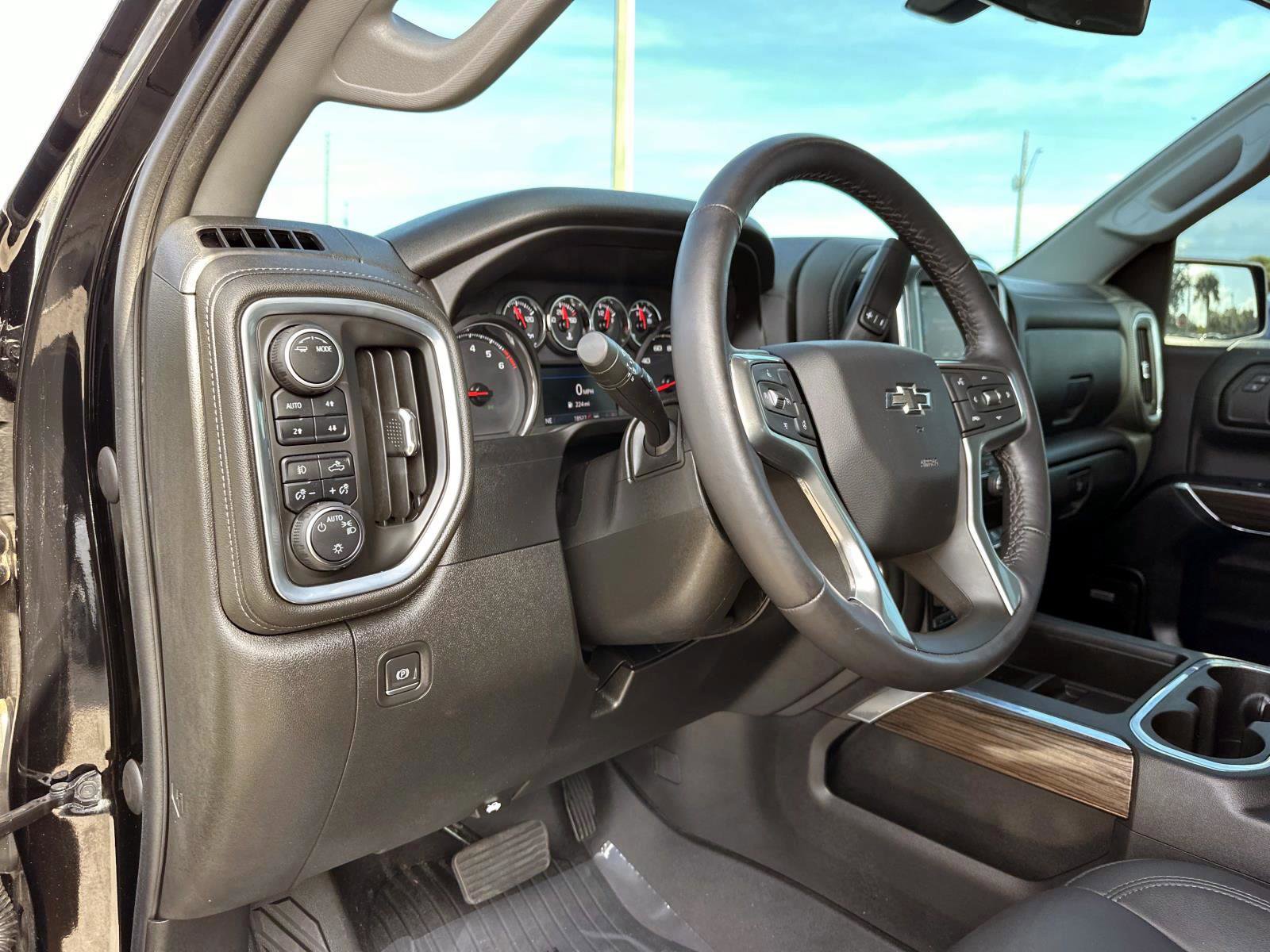 Used 2022 Chevrolet Silverado 1500 LT Trail Boss w/ Convenience Package II image 20