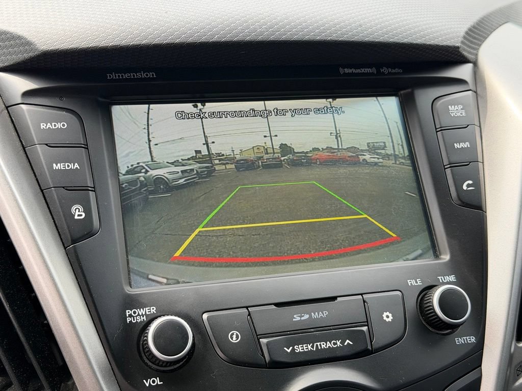 Used 2017 Hyundai Veloster Value Edition FWD image 37