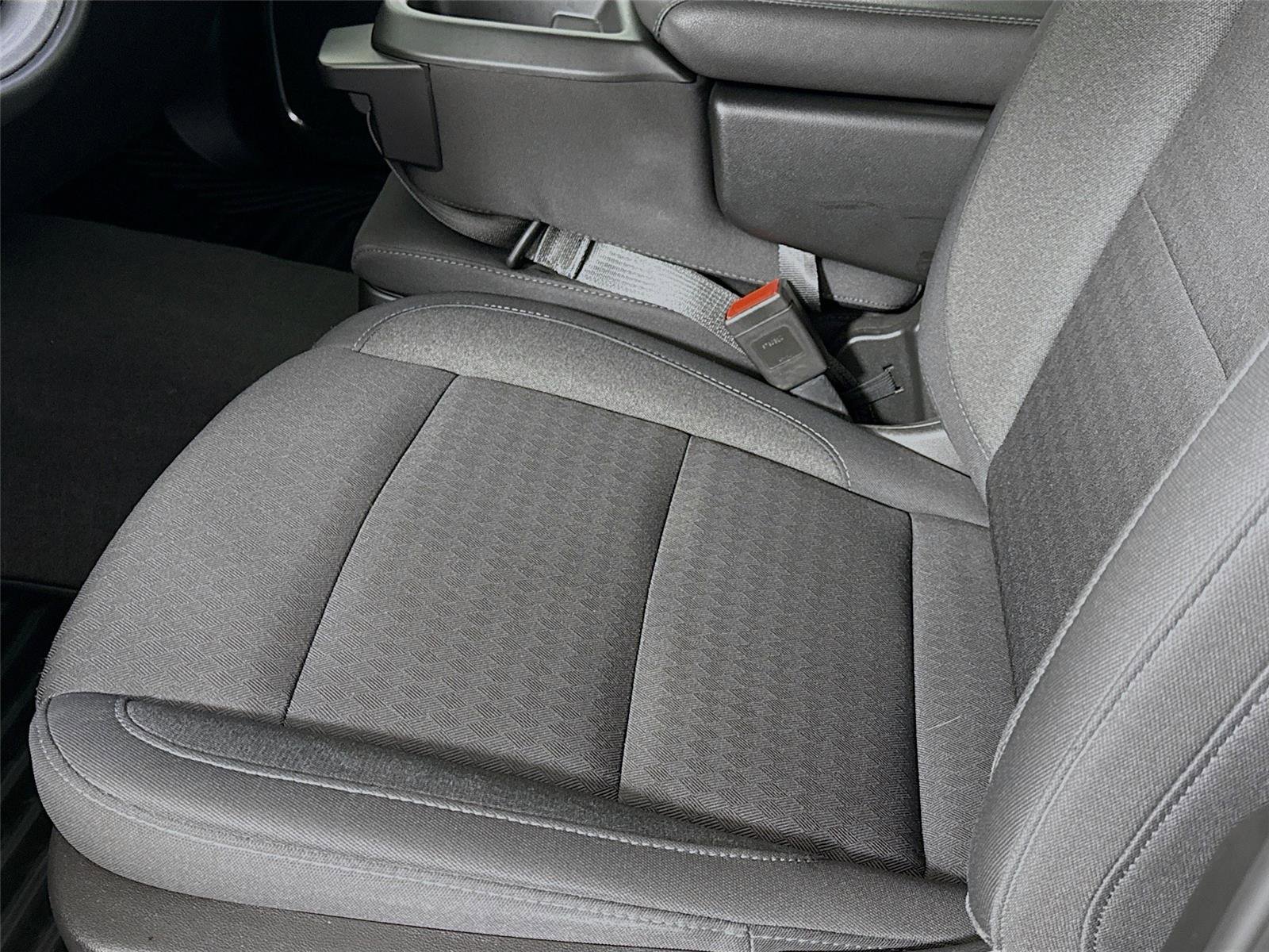 Used 2024 GMC Sierra 1500 Elevation image 13