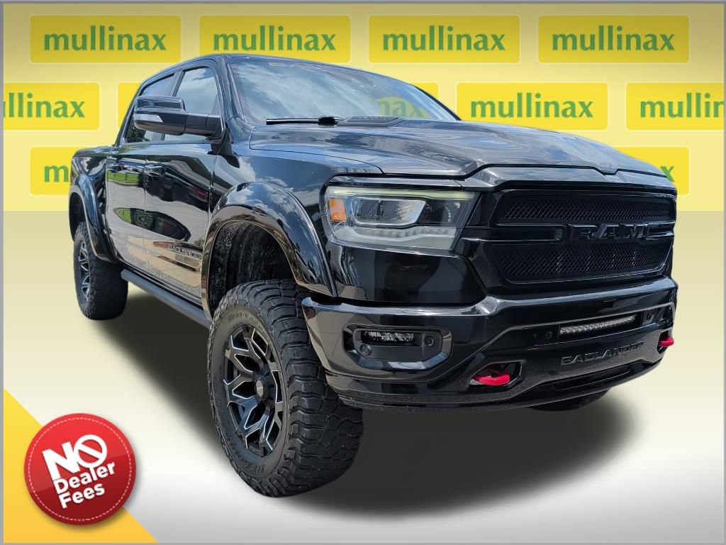 Used 2022 RAM 1500 Laramie AWD/4WD image 1